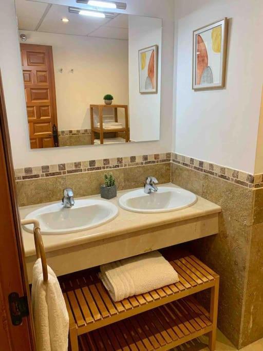 Apartamento Exclusivo Para Familias Tarifa Exterior photo